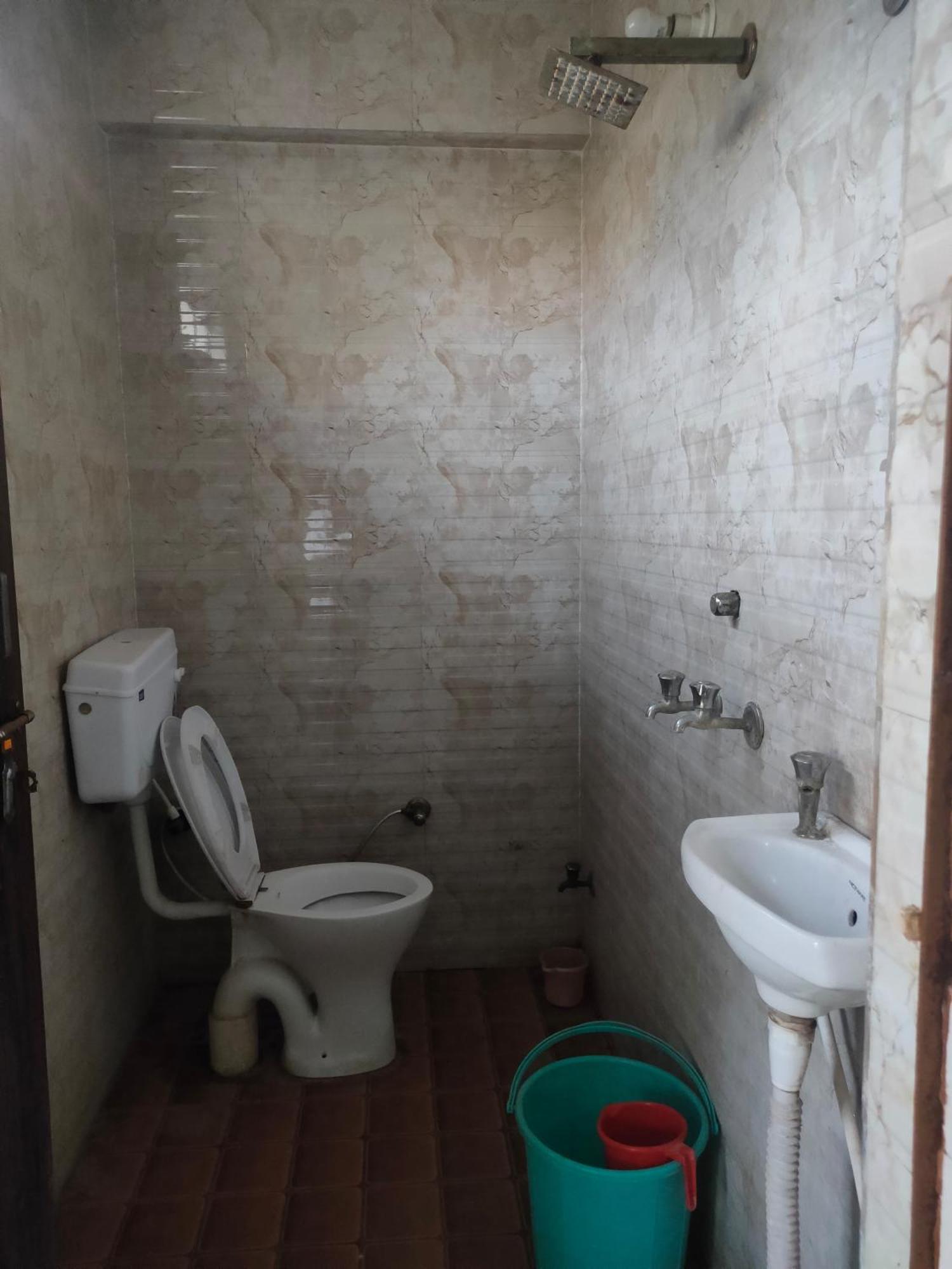 Sgh Guest House Mathura Exteriör bild